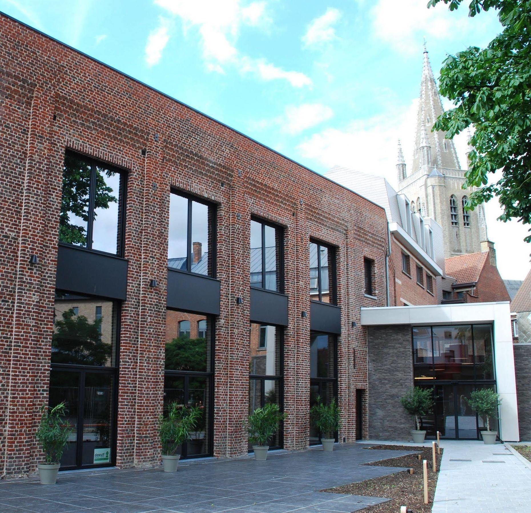 Albion Hotel Ypres Exterior photo